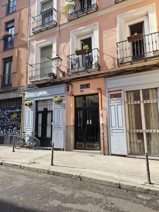 Mediodia Chica Apartamento Tipo Loft En La Latina Apartment Madrid Ngoại thất bức ảnh