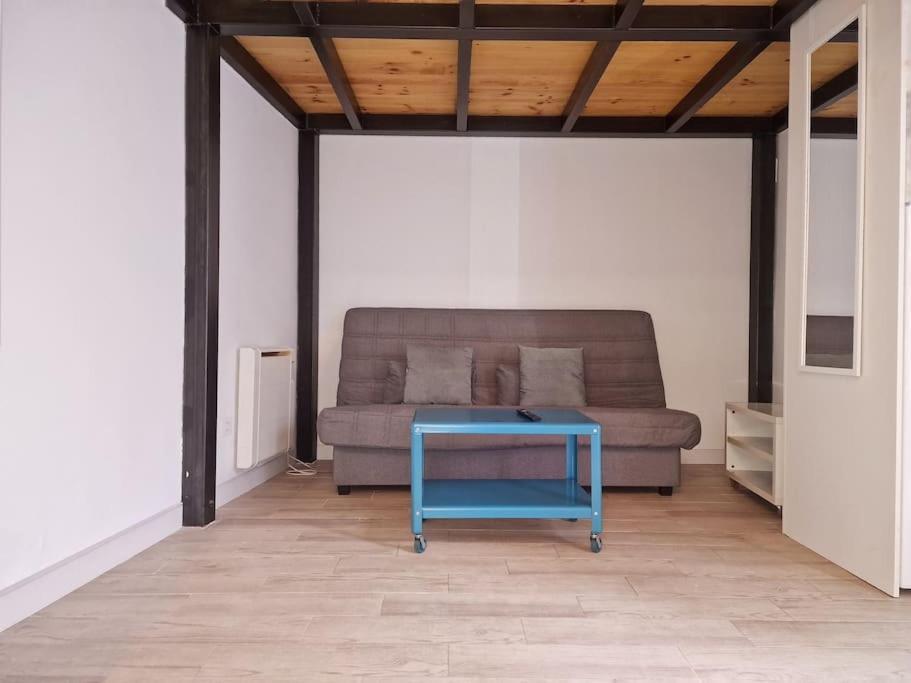 Mediodia Chica Apartamento Tipo Loft En La Latina Apartment Madrid Ngoại thất bức ảnh